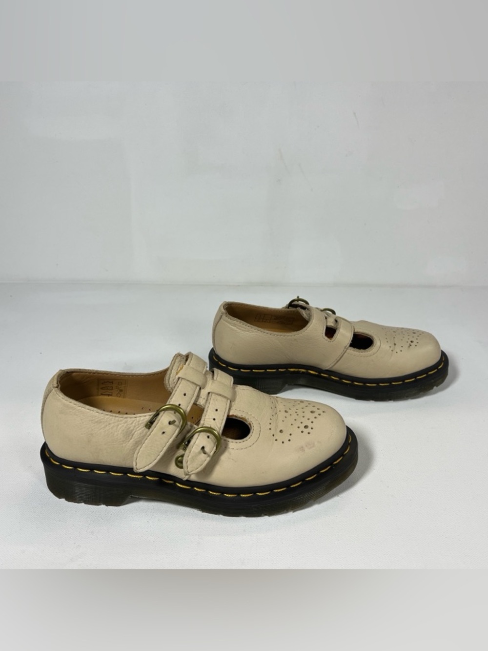 SOLD Dr. Martens Mary Jane 8065 Shoes Leather Buckle Flats Perforated Beige Wome